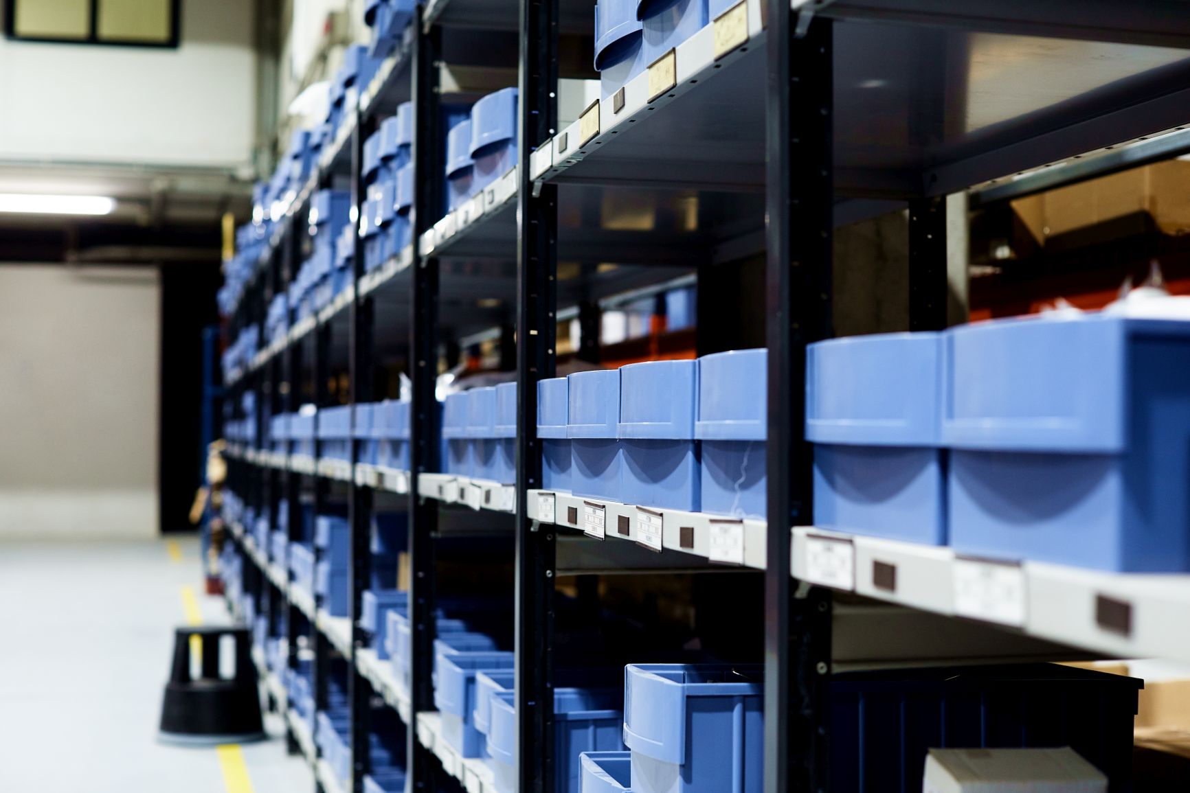 Harmonisierung von Ersatzteilstrukturen und Systemlandschaften im industriellen Servicegeschäft